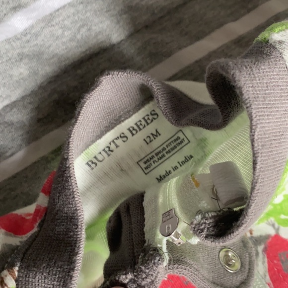 Burt’s Bees Farm Pajamas 12mo - Picture 4 of 5